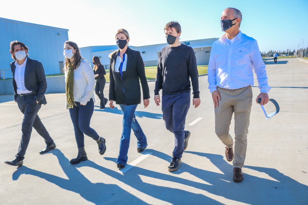 08ea7d76 d640 46c4 8415 10733f3ab5bf