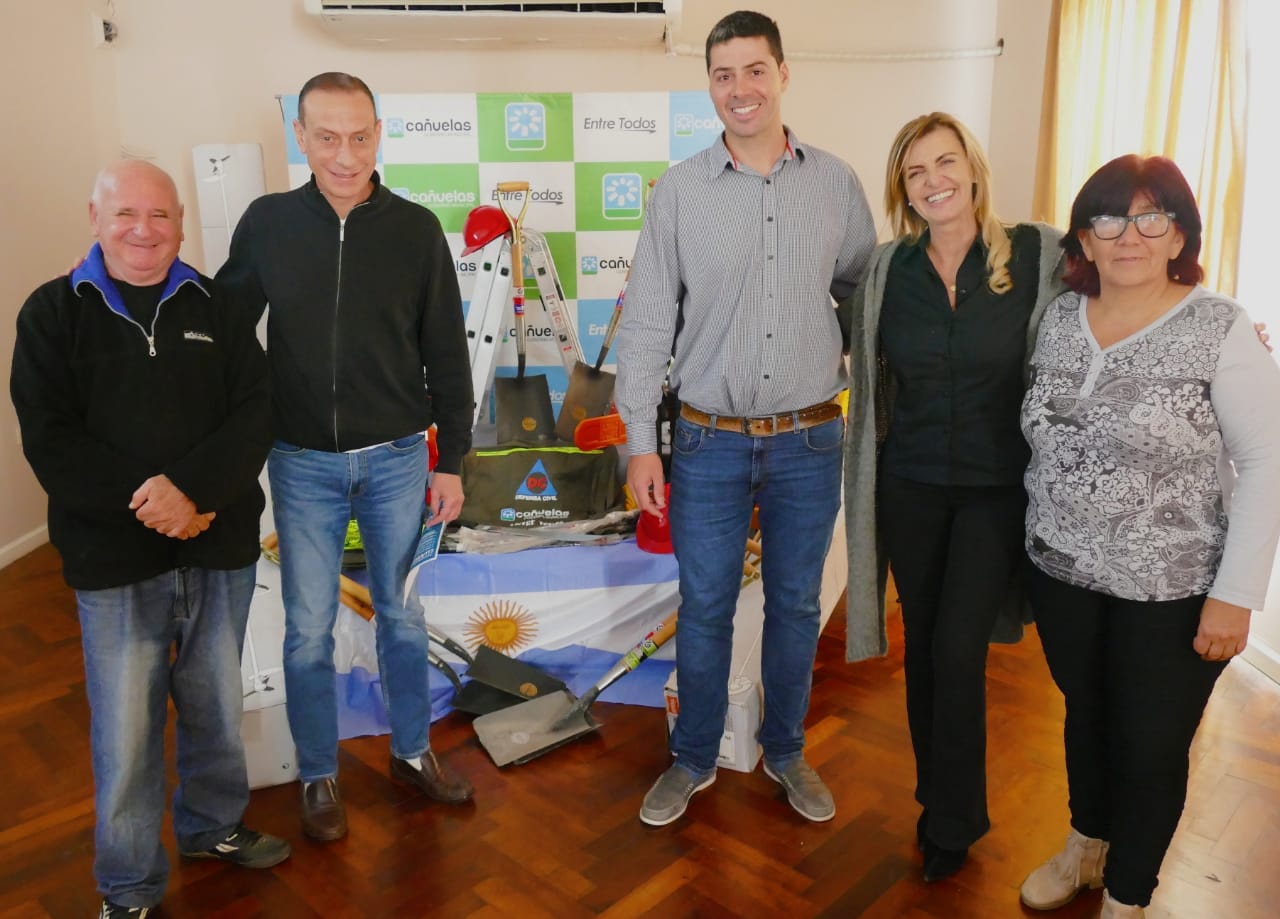 2181173e f406 4903 99d5 392fb83e89a6