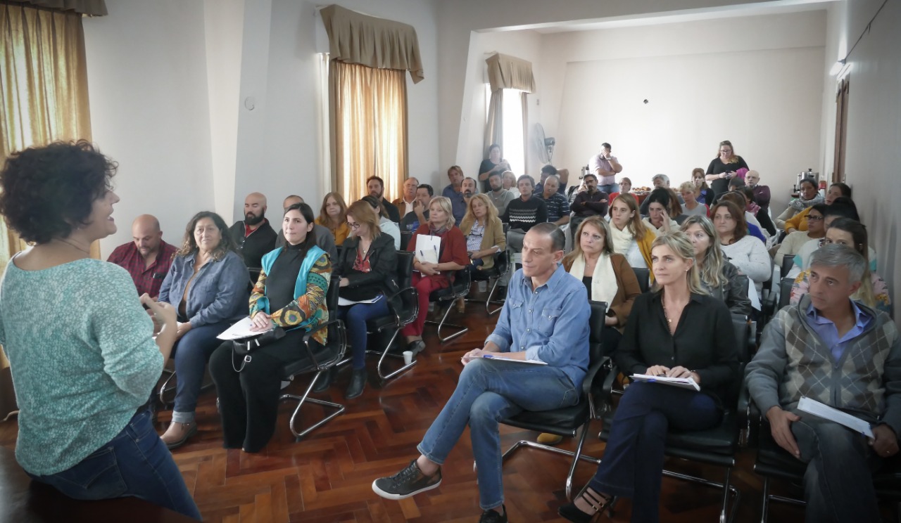 2d37ae52 17c3 4ec1 83b2 afdefb91572a