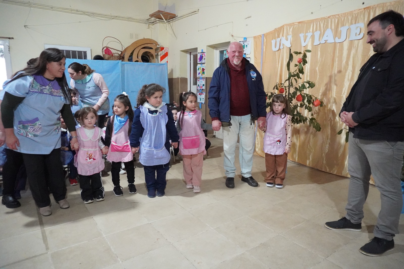 3ee18e79 239b 4561 84f7 251e4ced239c