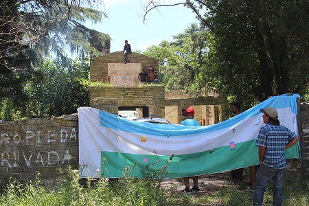 79a09bee fb9b 4a96 a5c3 615481045e8e