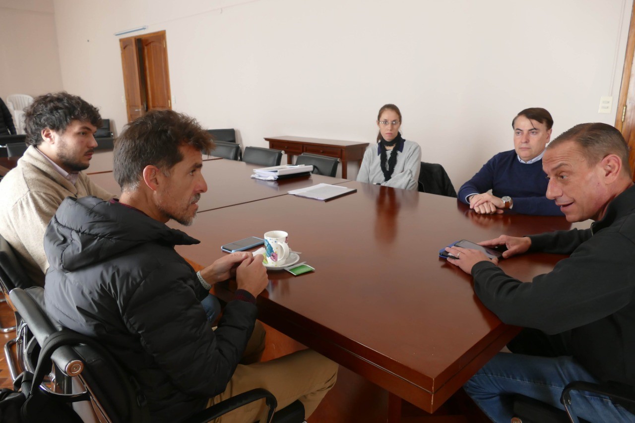 thumbnail Reu. Bull Trailer 3