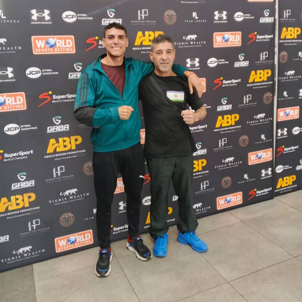 Daneff junto a su padre y entrenador, "El pingo".