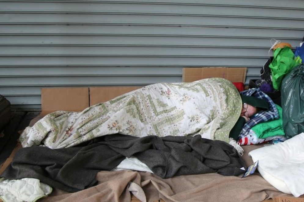 Cada noche, m&aacute;s de 1.000 personas duermen a la intemperie en la Ciudad de Buenos Aires.