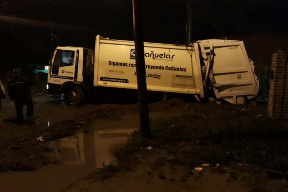 El cami&oacute;n encajado. 