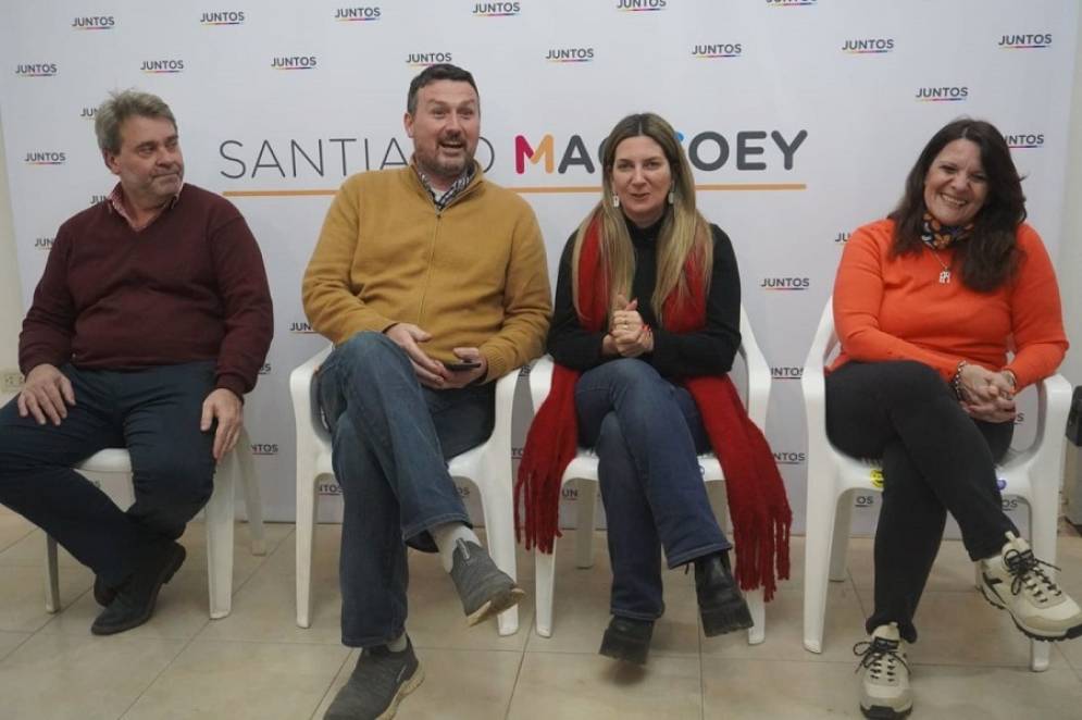 La c&uacute;pula de dirigentes se entusiasma con los n&uacute;meros de Santilli en la interna por la gobernaci&oacute;n.