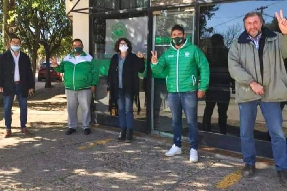 Granada es Secretario Gremial de la Seccional Ca&ntilde;uelas-San Miguel del Monte.