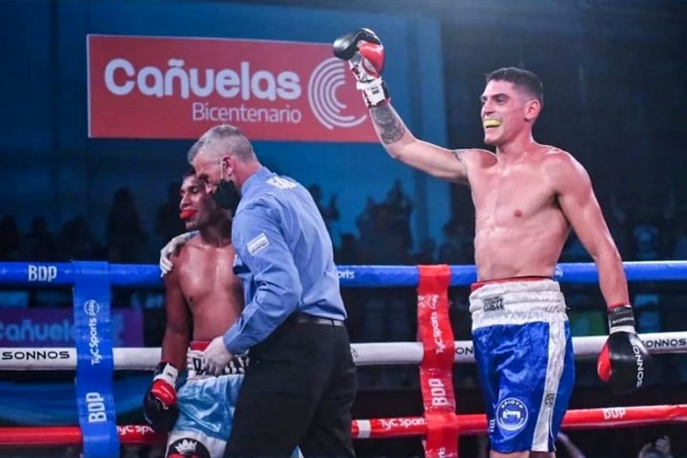 Un buen marco de gente sigui&oacute; la velada de este viernes.