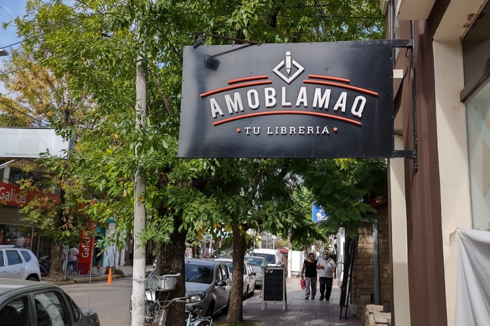 Curr&iacute;culum gratis: una librer&iacute;a comenz&oacute; con la promo y busca que se sume el resto