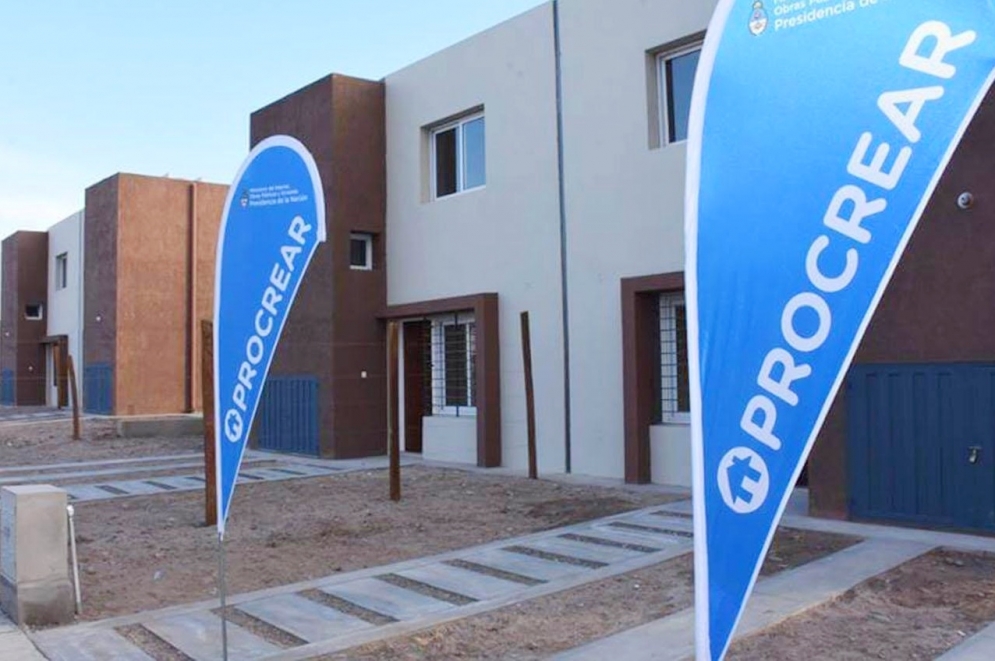 Otorgar&aacute; 300 mil cr&eacute;ditos para la construcci&oacute;n y reactivar&aacute; el sector. 