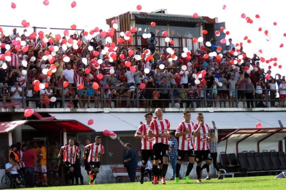 Se espera un buen marco de gente.