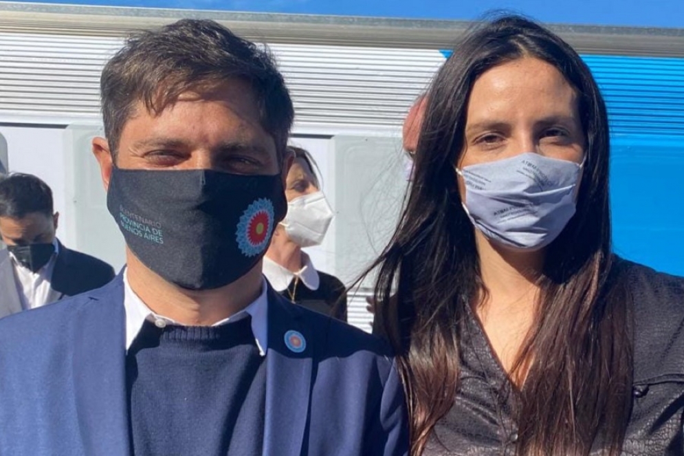 Herrera junto al gobernador Kicillof.