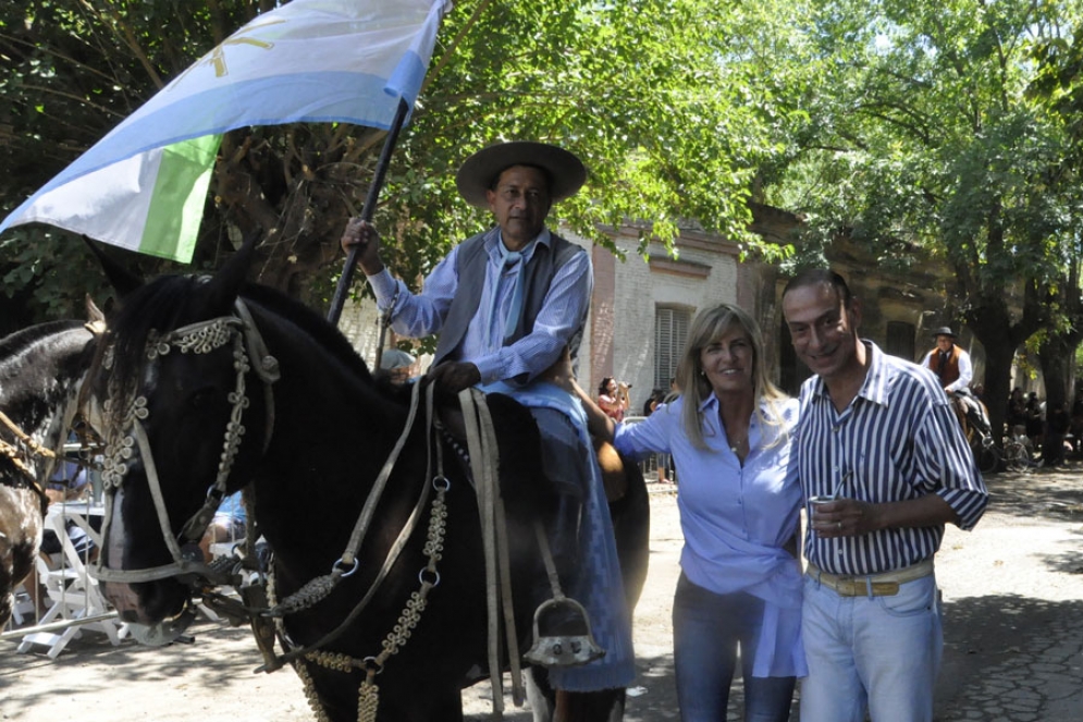 Uribelarrea festej&oacute; su 127&ordm; aniversario