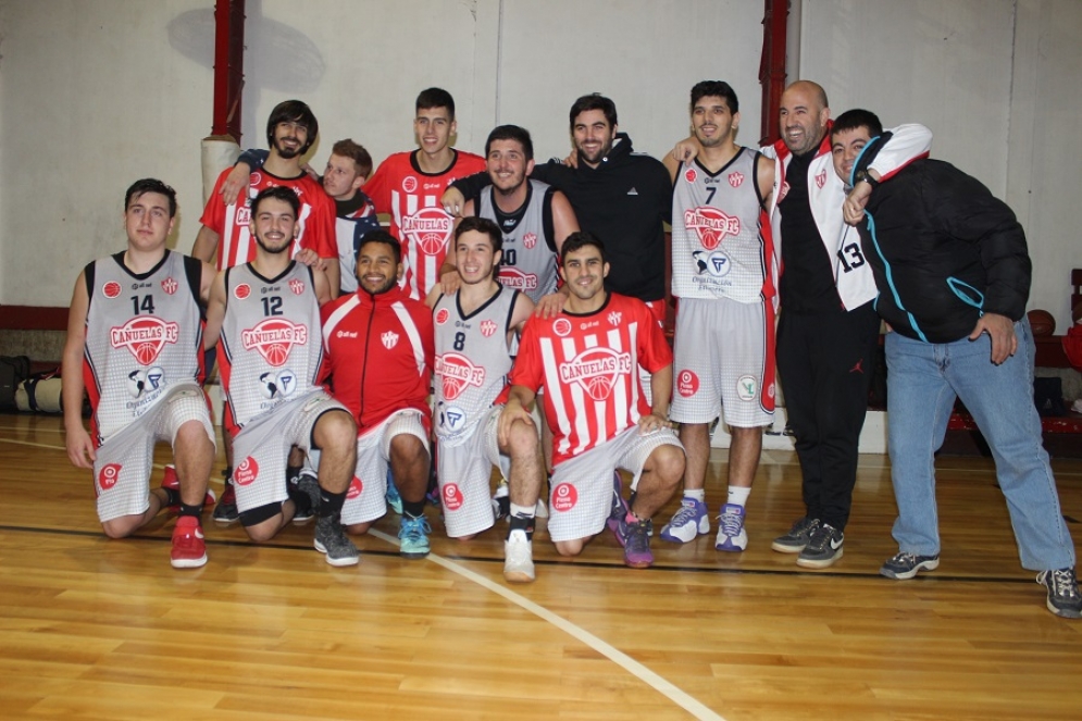 Ca&ntilde;uelas le gan&oacute; 61-59 a Cooperarios