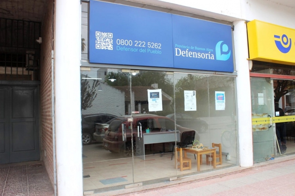 La delegaci&oacute;n se ubica en en San Mart&iacute;n 466 (entre Brandsen y Lara).