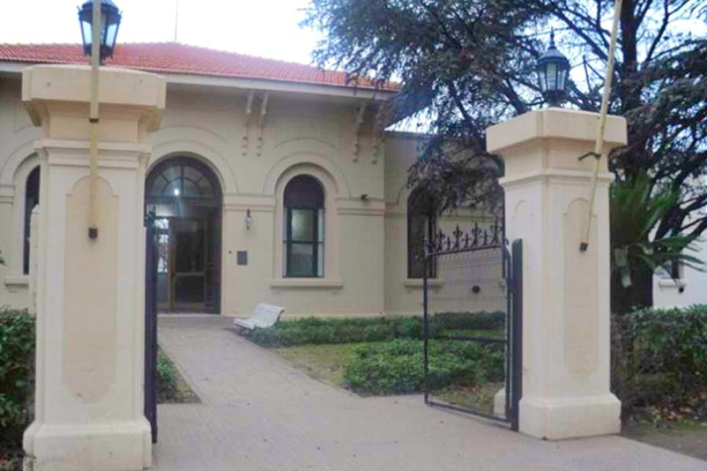 La adulta contagiada est&aacute; internada en el Hospital Zonal de Lobos.