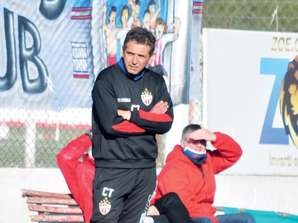 &iquest;Qui&eacute;n se hace cargo de la partida del entrenador?