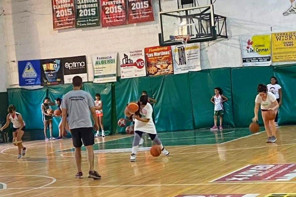 Juventud Unida prepara el Vicente Pol&iacute;tano para reanudar las pr&aacute;cticas