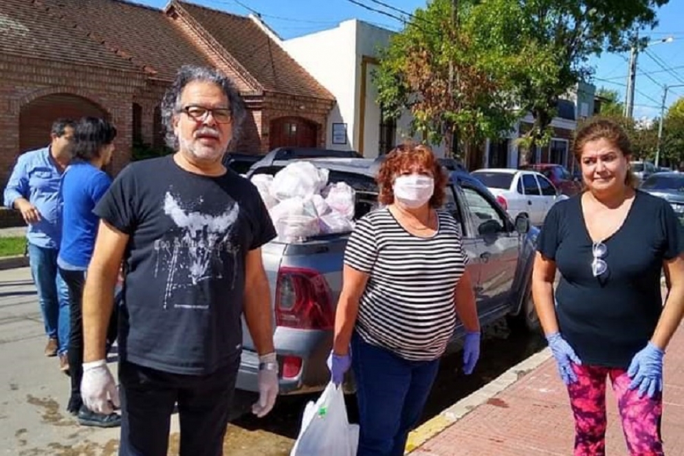 Gremios docentes participaron de la log&iacute;stica de la primera entrega.