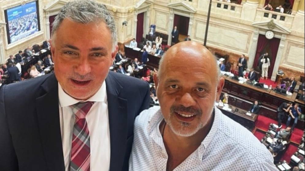 Sebasti&aacute;n Pareja y Carlos Curestis.