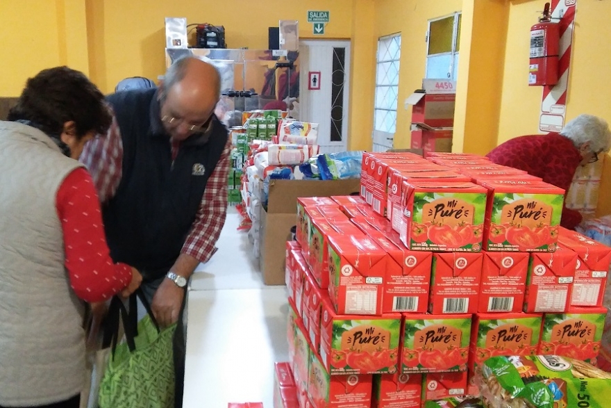 "El lunes comenzar&aacute; la entrega de bolsones de alimentos"