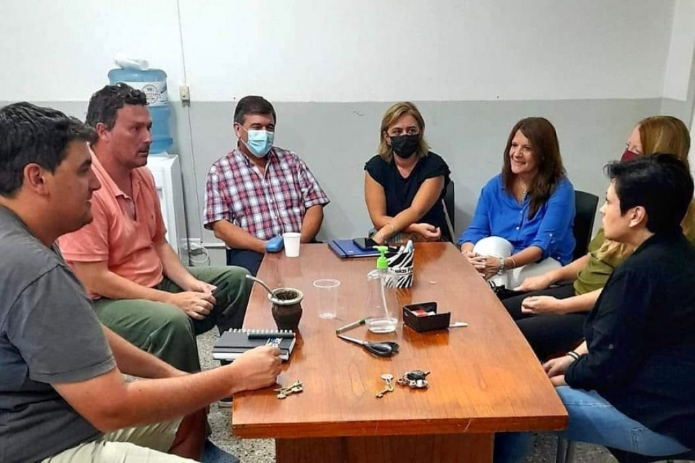 Otros tiempos: Pelereteguy y Corbal&aacute;n codo a codo en una reuni&oacute;n de bloque.