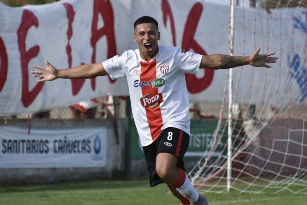 "El club me form&oacute; como jugador y persona, me voy feliz por haber estado en los momentos m&aacute;s importantes", escribi&oacute; en sus redes.