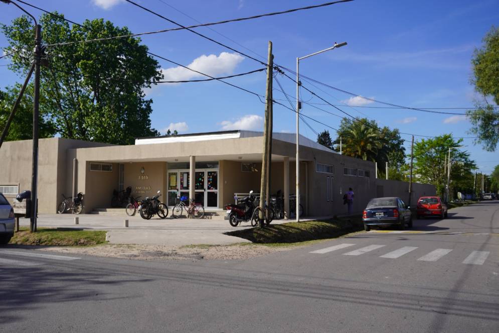 Acu&ntilde;a y Azcuenaga, un punto de flujo de transito&nbsp;permanente.