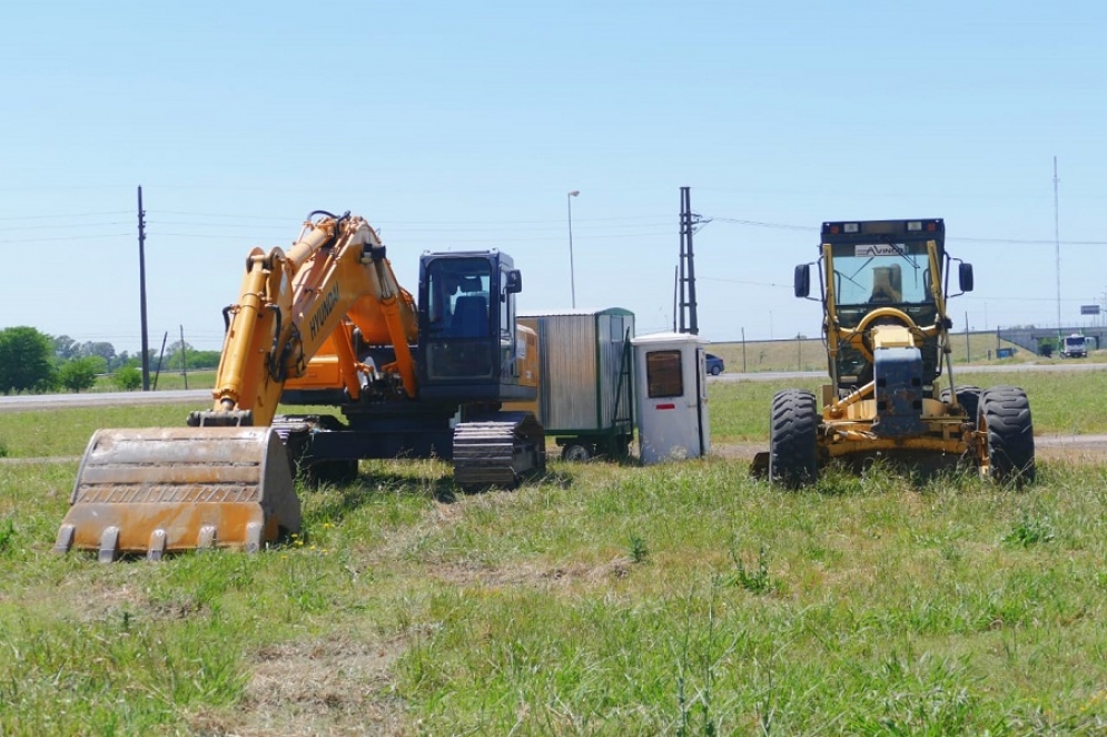 Las maquinas a punto de comenzar a trabajar en la zona. 