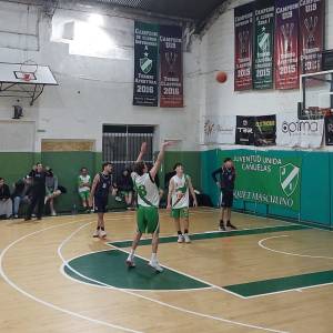 Lorenzo Di Nucci hizo su debut en el Pol&iacute;tano.