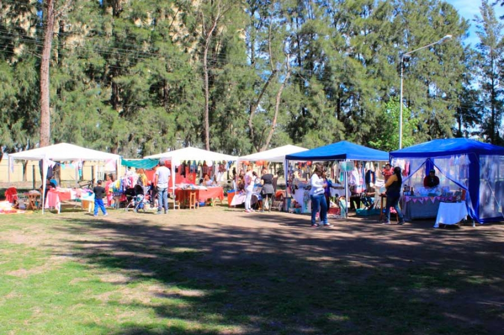 M&aacute;s de 40 expositoras estuvieron presentes en el Parque de la Salud. 