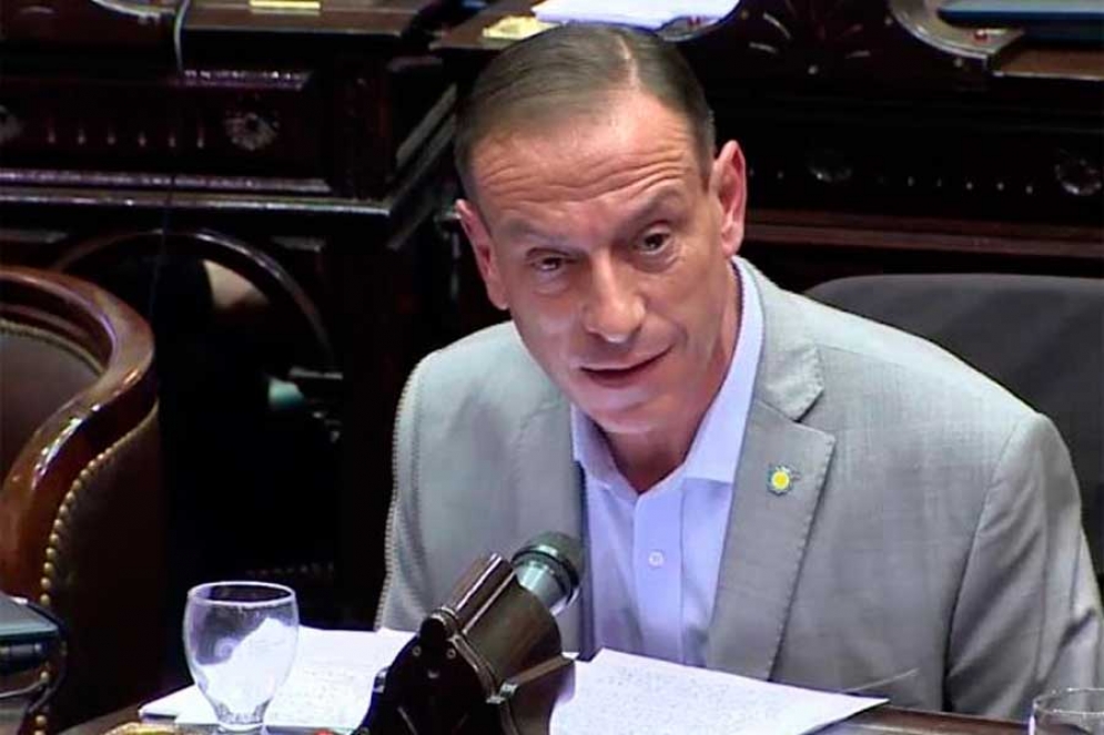 Arrieta se pone al frente del reclamo por el Hospital Regional