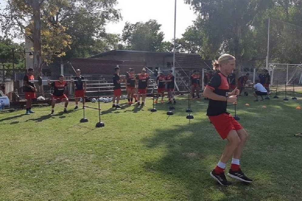 Sigue la pretemporada del CFC en Lan&uacute;s