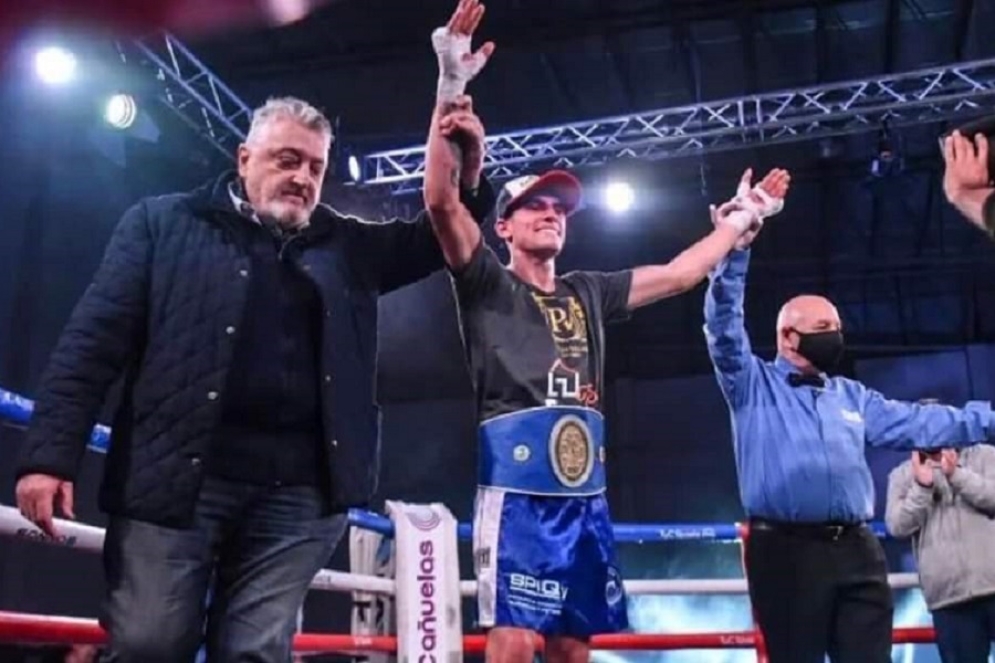 Retuv&oacute; el t&iacute;tulo ante su gente.