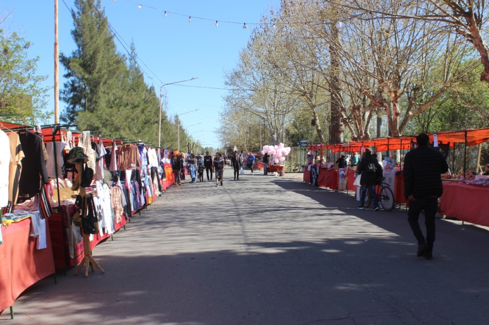 El mayor flujo de p&uacute;blico se registr&oacute; entrada la tarde.