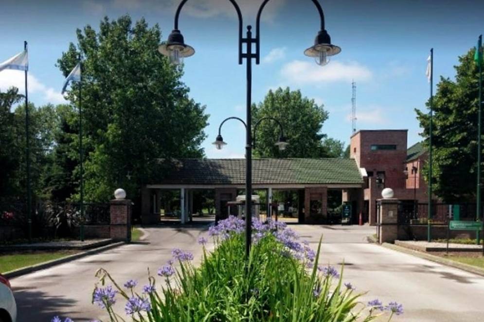 El Club de Campo analiza actualizar la seguridad del acceso y colocar un sistema de reconocimiento facial.