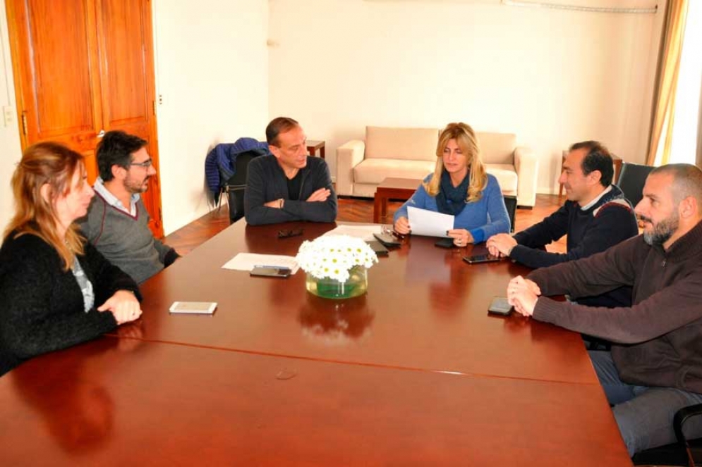 La intendenta firm&oacute; el proyecto este martes por la ma&ntilde;ana. 