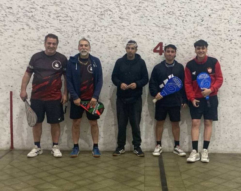 La yunta de CFC (der.) que sum&oacute; una victoria.