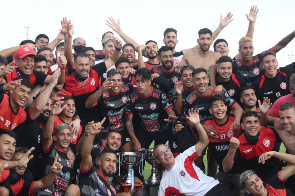 La copa descansar&aacute; en la vitrinas del Tambero.