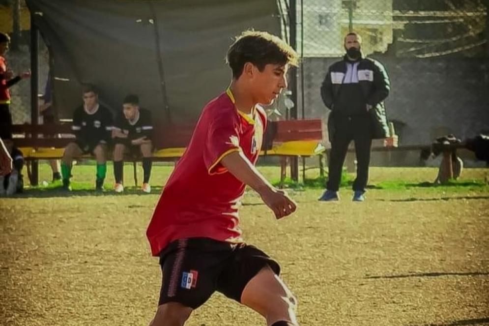 Ca&ntilde;as se desempe&ntilde;a en las inferiores de Deportivo Espa&ntilde;ol.