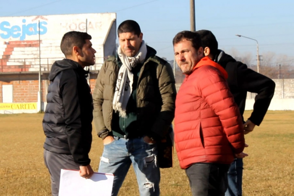 Sosa recorri&oacute; las instalaciones del estadio Ar&iacute;n.