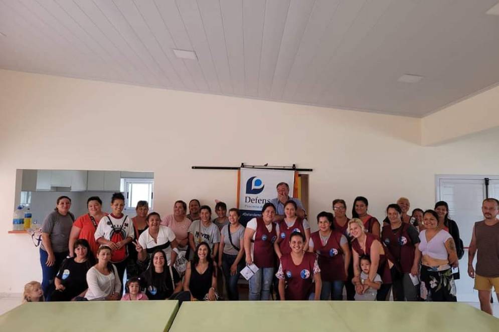 El m&iacute;ercoles estuvieron en el CIC de M&aacute;ximo Paz asesorando a migrantes en el marco del ciclo "Votar es un derecho y una obligaci&oacute;n".