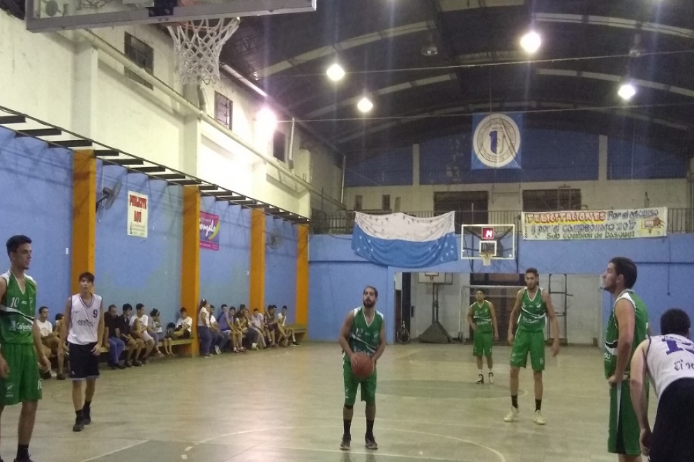 Juventud se trajo una buena victoria de su visita a Jos&eacute; M&aacute;rmol. 