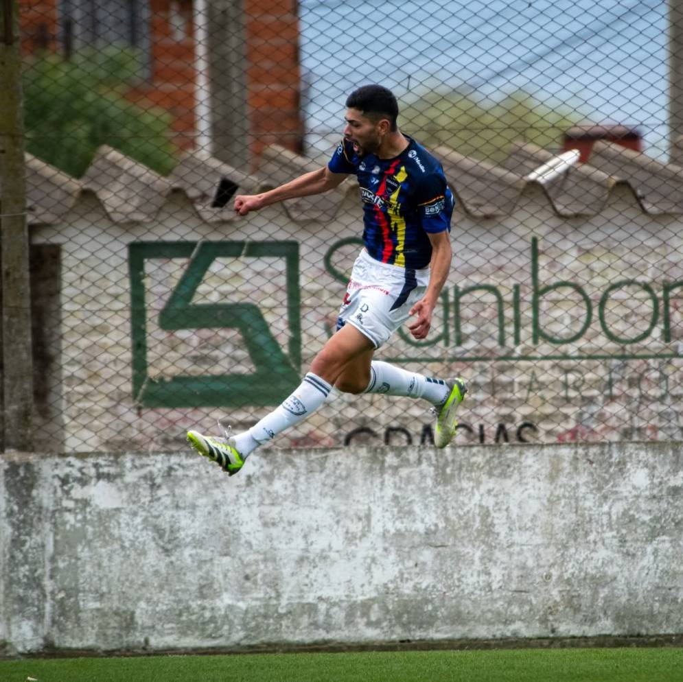 El Ar&iacute;n y una convocatoria desoladora. (FOTO: Prensa Centro Espa&ntilde;ol).