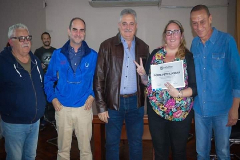 El acto de oficializaci&oacute;n fue en el Sal&oacute;n de Reuniones.