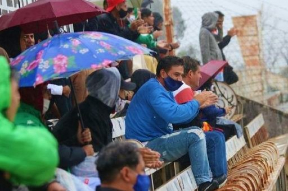 Acceder&aacute;n 100 personas, adem&aacute;s de las delegaciones.