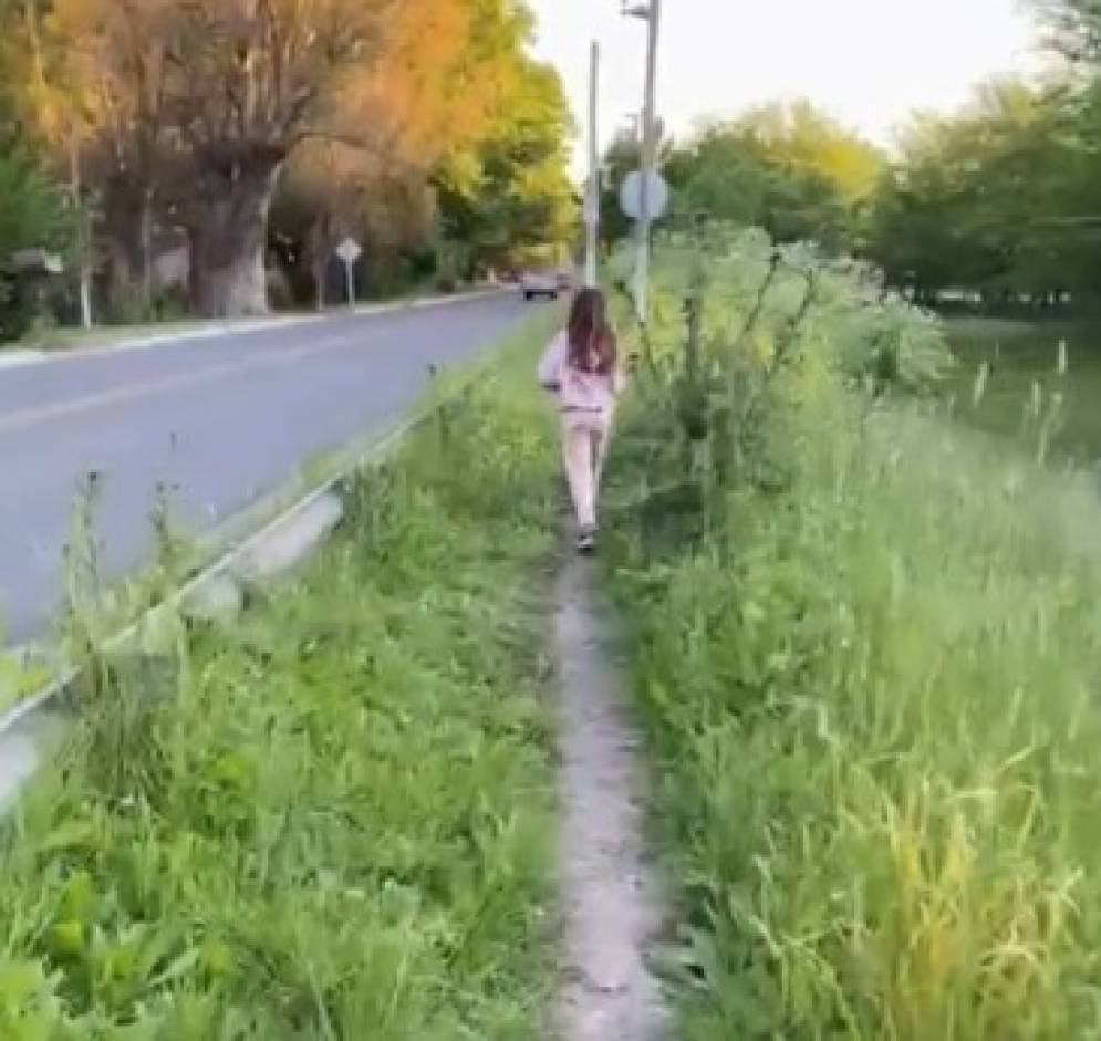 La vereda de Almirante Brown. 