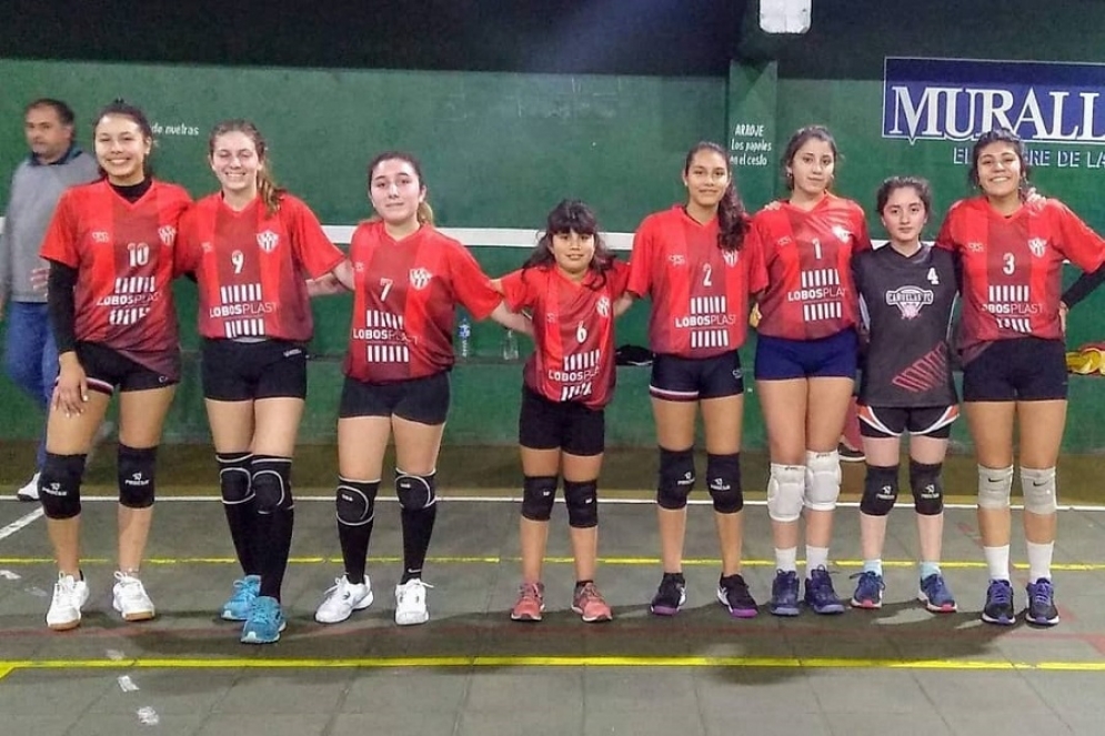 Las Sub 17 en Lan&uacute;s en su victoria frente a Sudam&eacute;rica.