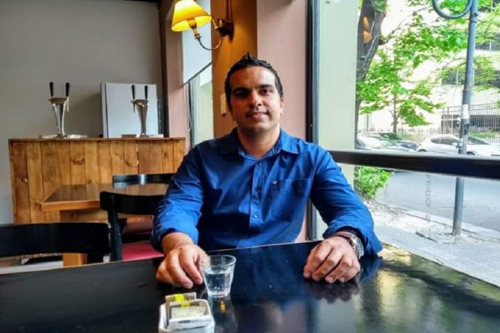 Arde Consenso Federal. Campos llam&oacute; a una rueda de prensa.