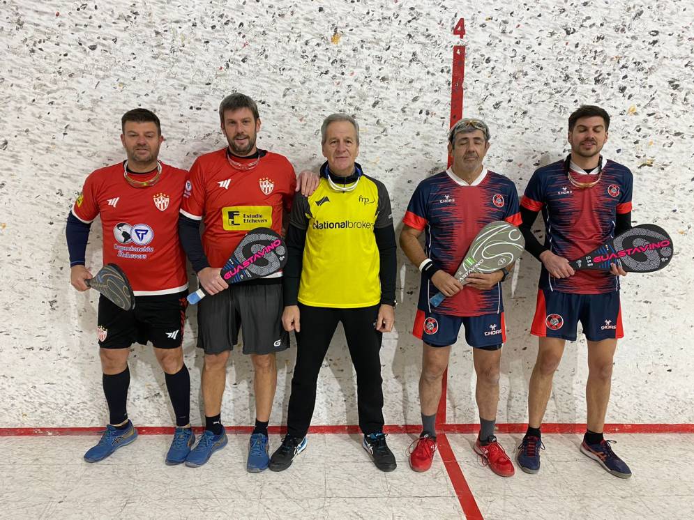 Andres y "Mel" en la previa, luego fue todo alegr&iacute;a.